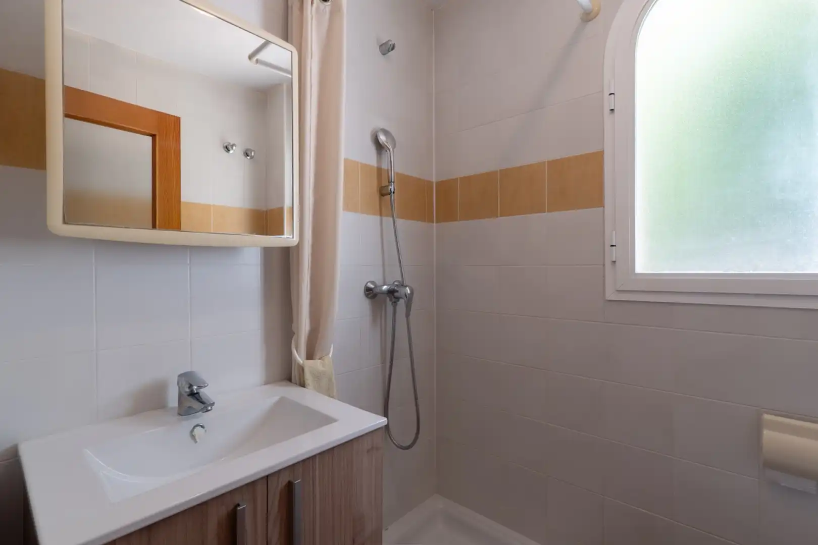 Baño de Piso en venta en Altea con Aire acondicionado, Calefacción y Terraza
