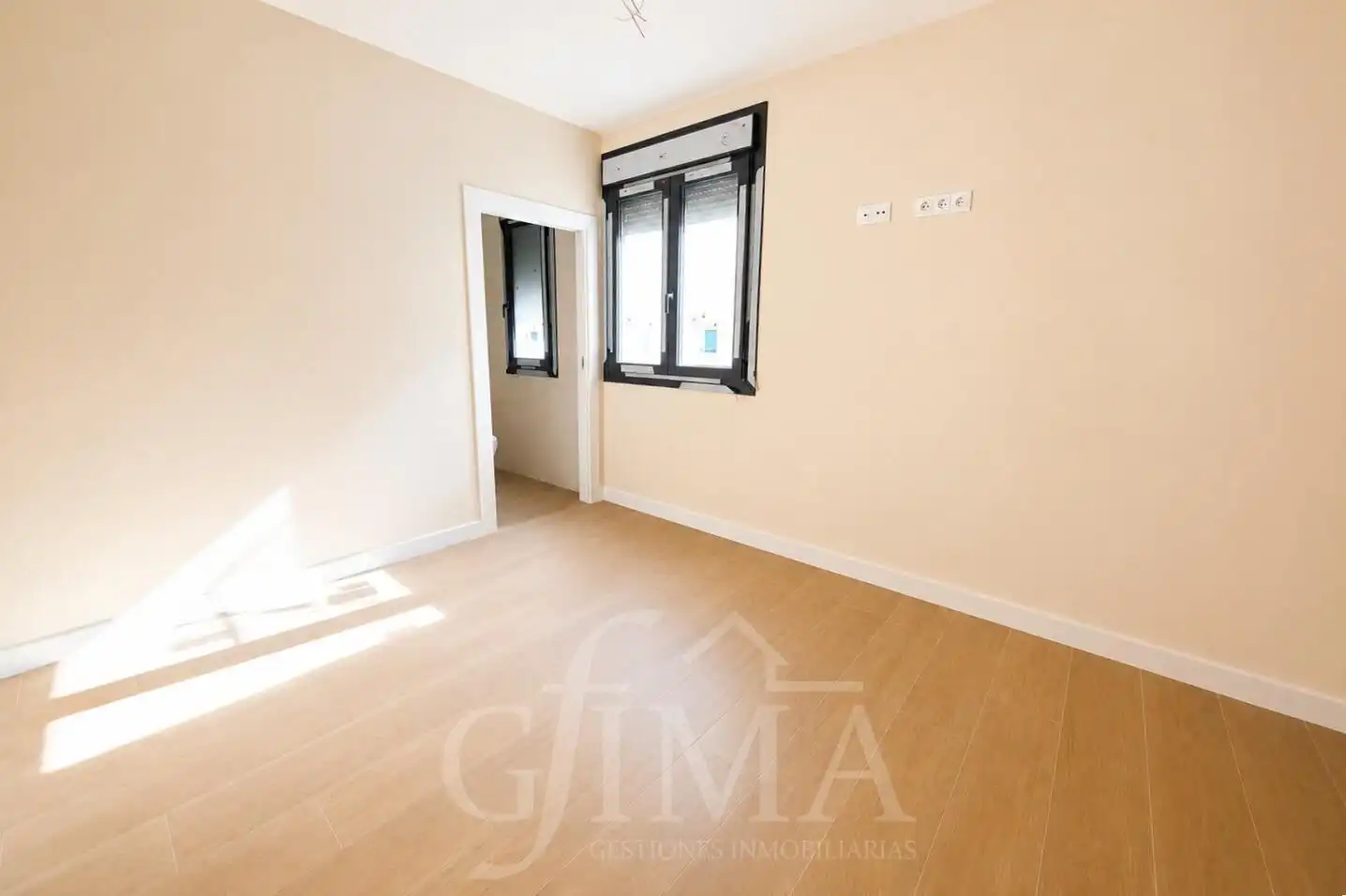 Habitación de Casa o chalet en venta en Tomelloso con Calefacción y Piscina