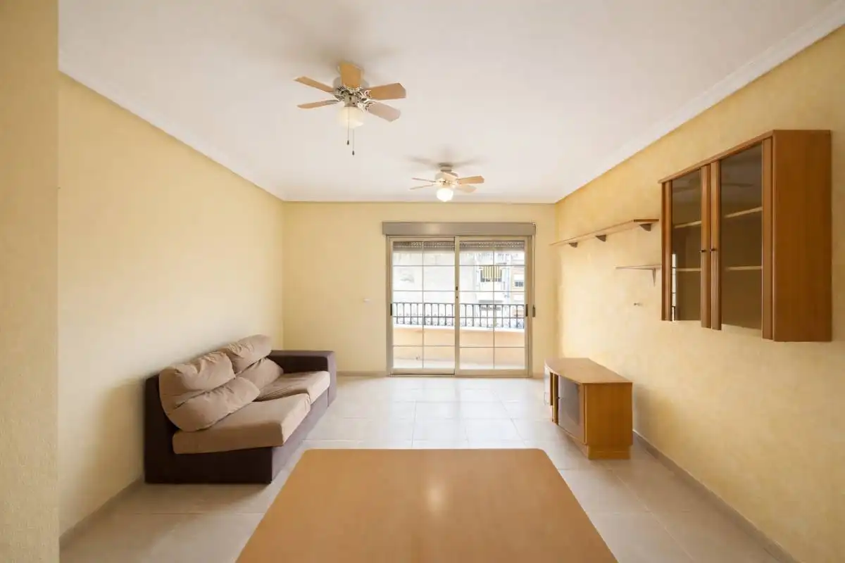 Piso en venta en C. Felix Rodriguez de la Fuente, Rafal