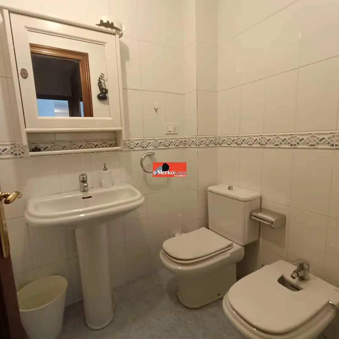 Bathroom of Flat for rent in Lugo  with Heating, Storage room and Furnished