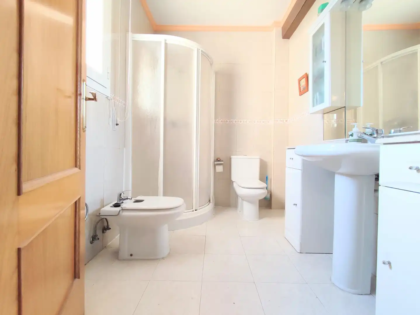 Baño de Casa adosada en venta en Aoiz / Agoitz con Aire acondicionado, Calefacción y Terraza