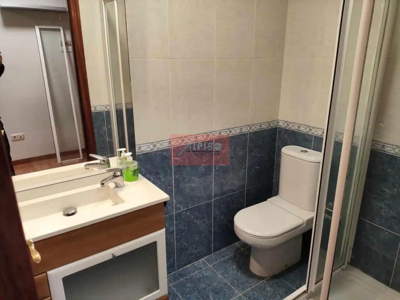 Badezimmer von Wohnungen zum Verkauf in Ourense Capital  mit Heizung und Terrasse