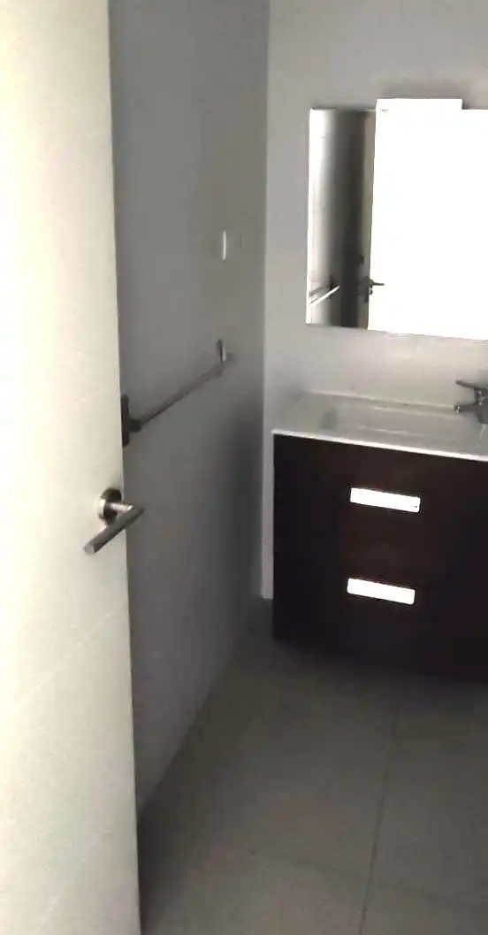 Piso de alquiler en Carrer de Granada, Egara