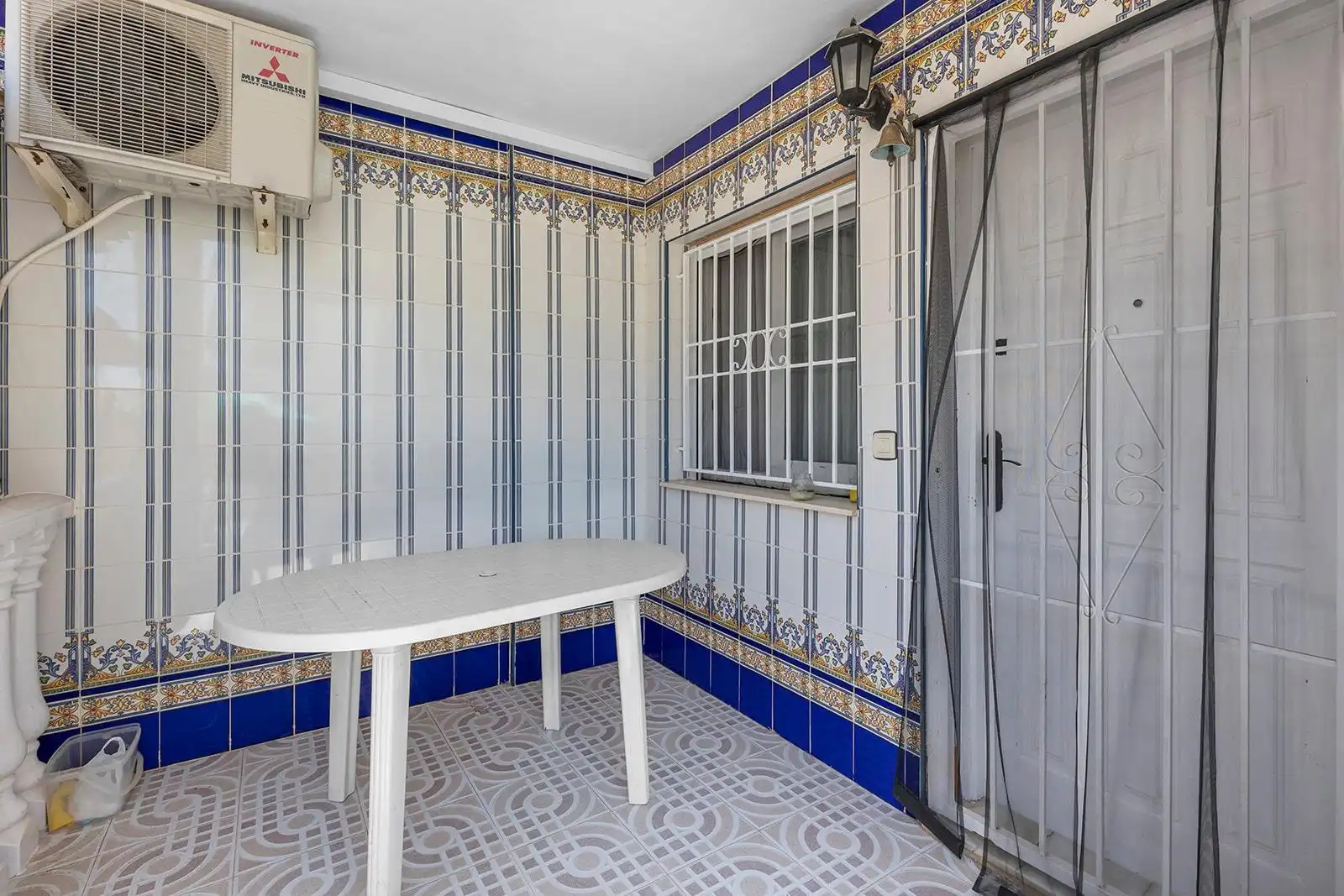 Terrace of Houses for sale in Torrevieja  with Terrace, Furnished and Community pool