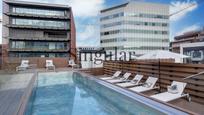Swimming pool of Planta baja for sale in  Barcelona Capital  with Heating, Storage room and Community pool