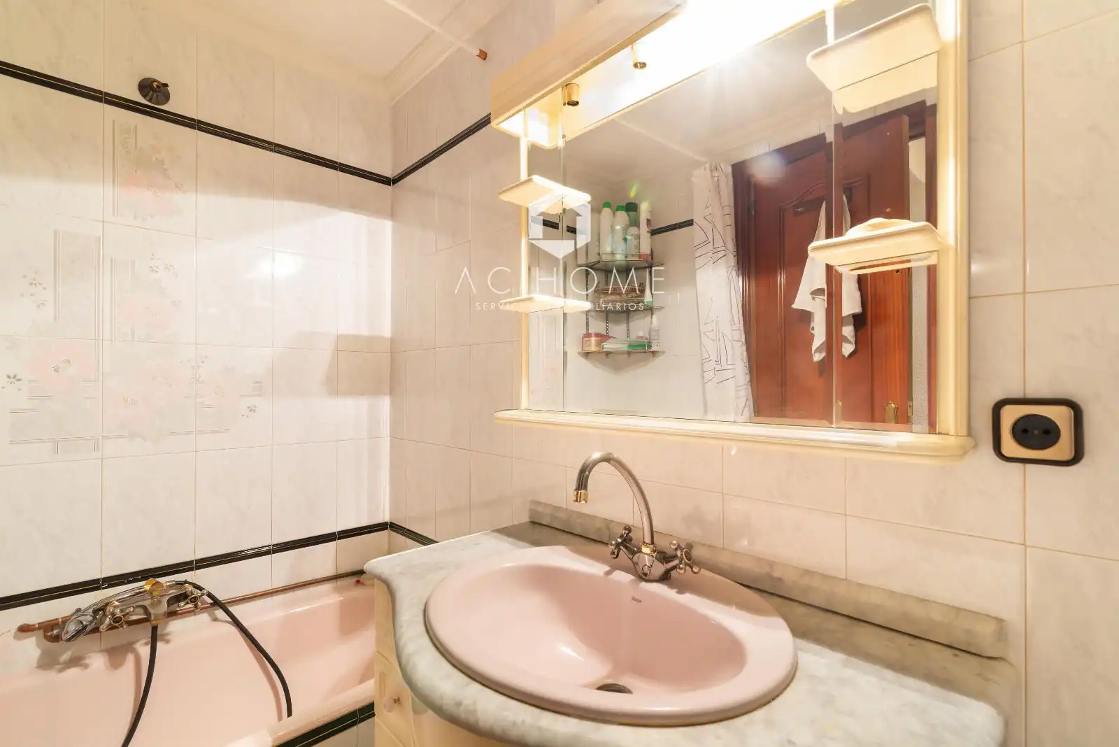 Baño de Piso en venta en Arganda del Rey con Aire acondicionado, Calefacción y Terraza