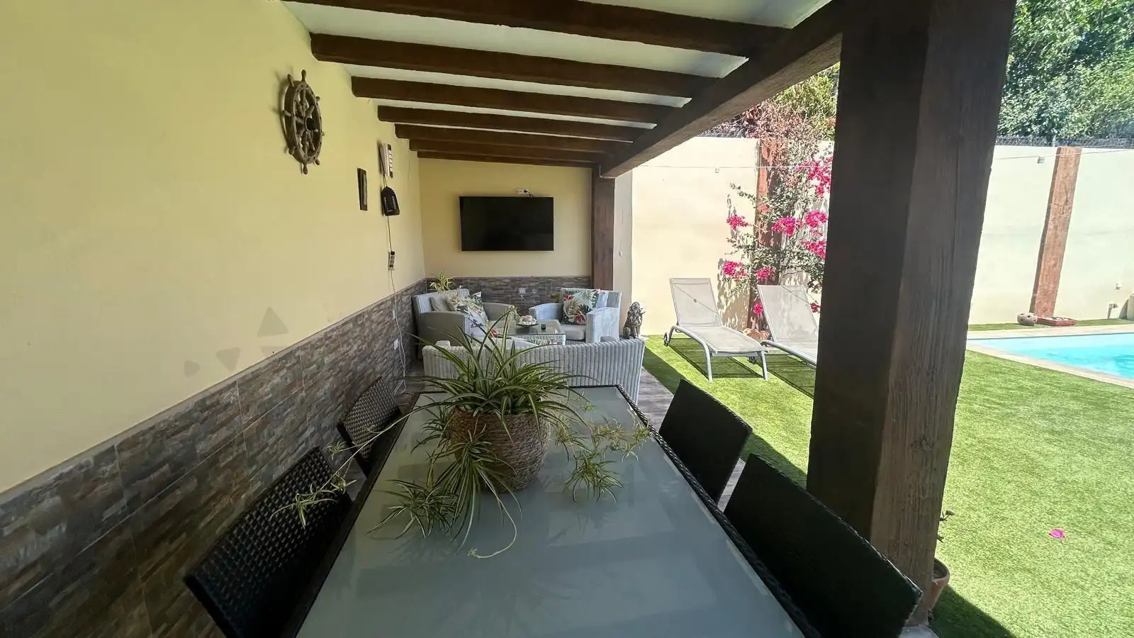 Terrace of Houses for rent in Jerez de la Frontera  with Air Conditioner, Private garden and Storage room