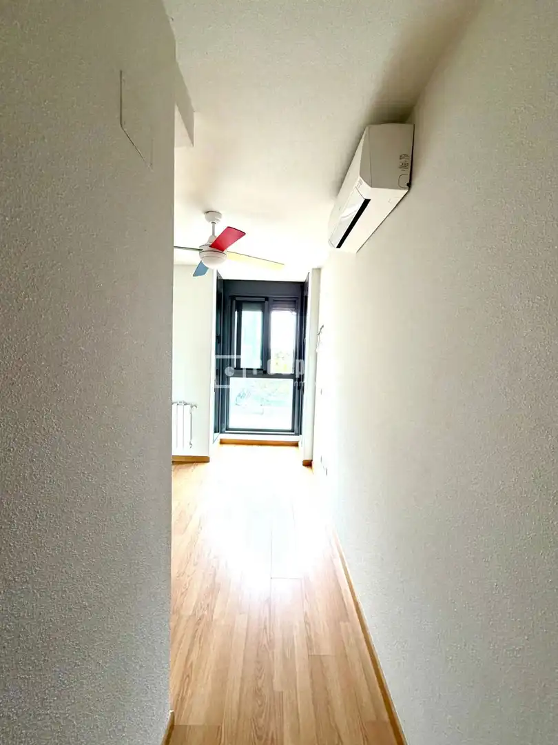 Bedroom of Flat for sale in Villa de Vallecas