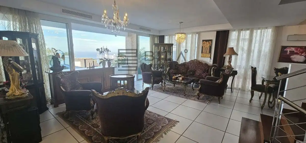 Chalet con piscina en venta en de la Estacion, imagen 11
