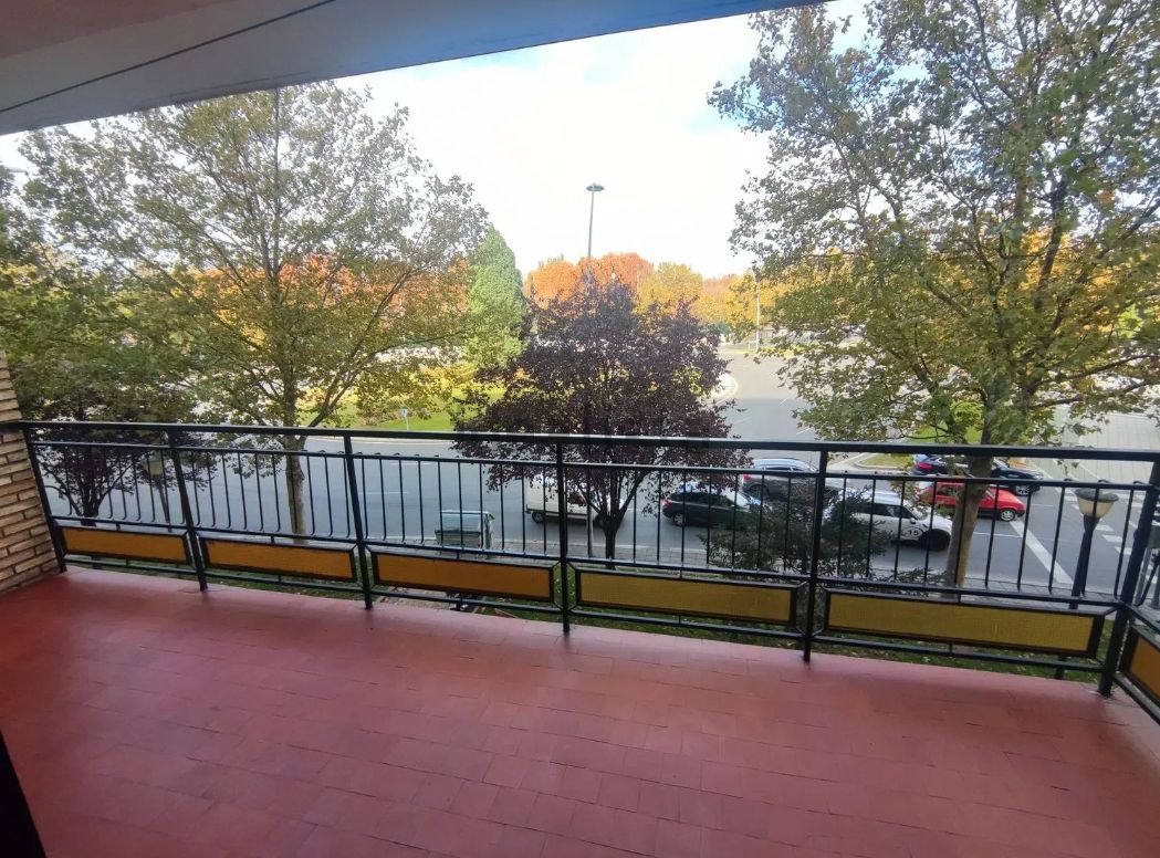 Terrassa de Pis en venda en Salamanca Capital amb Calefacció, Traster i Moblat