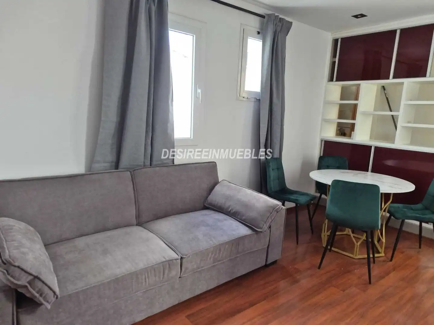Dormitori de Pis de lloguer en Valencia amb Aire condicionat, Parquet i Terrassa