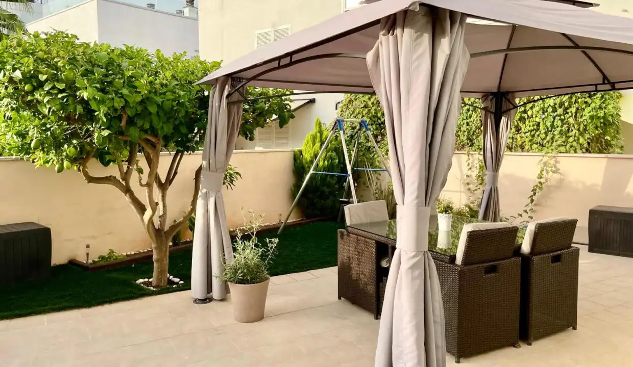 Ground floor for sale in Es Vivero