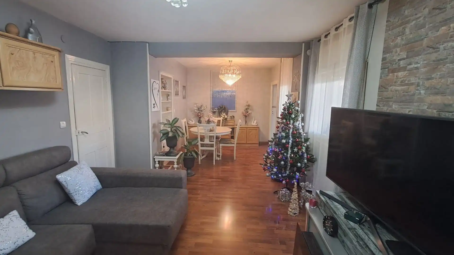 Wohnzimmer von Haus oder Chalet zum Verkauf in Pueyo de Santa Cruz mit Klimaanlage, Heizung und Privatgarten