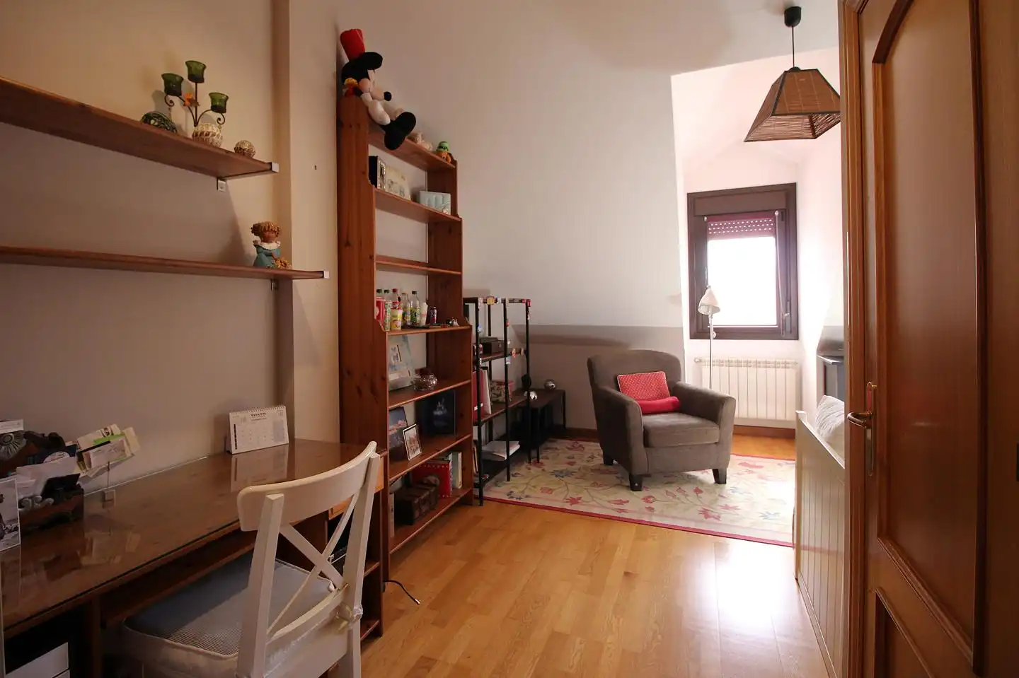 Sala de estar de Casa adosada en venta en Gijón  con Calefacción y Terraza