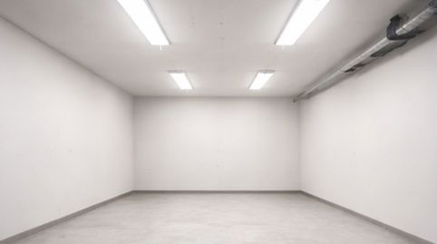 Foto 2 de Garaje en venta en Calle Padre Pedro Ayala, Barrio del Nervión, Sevilla Capital