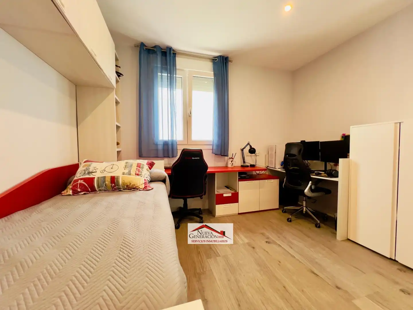 Casa adosada en venta en La Pastora - La Estación