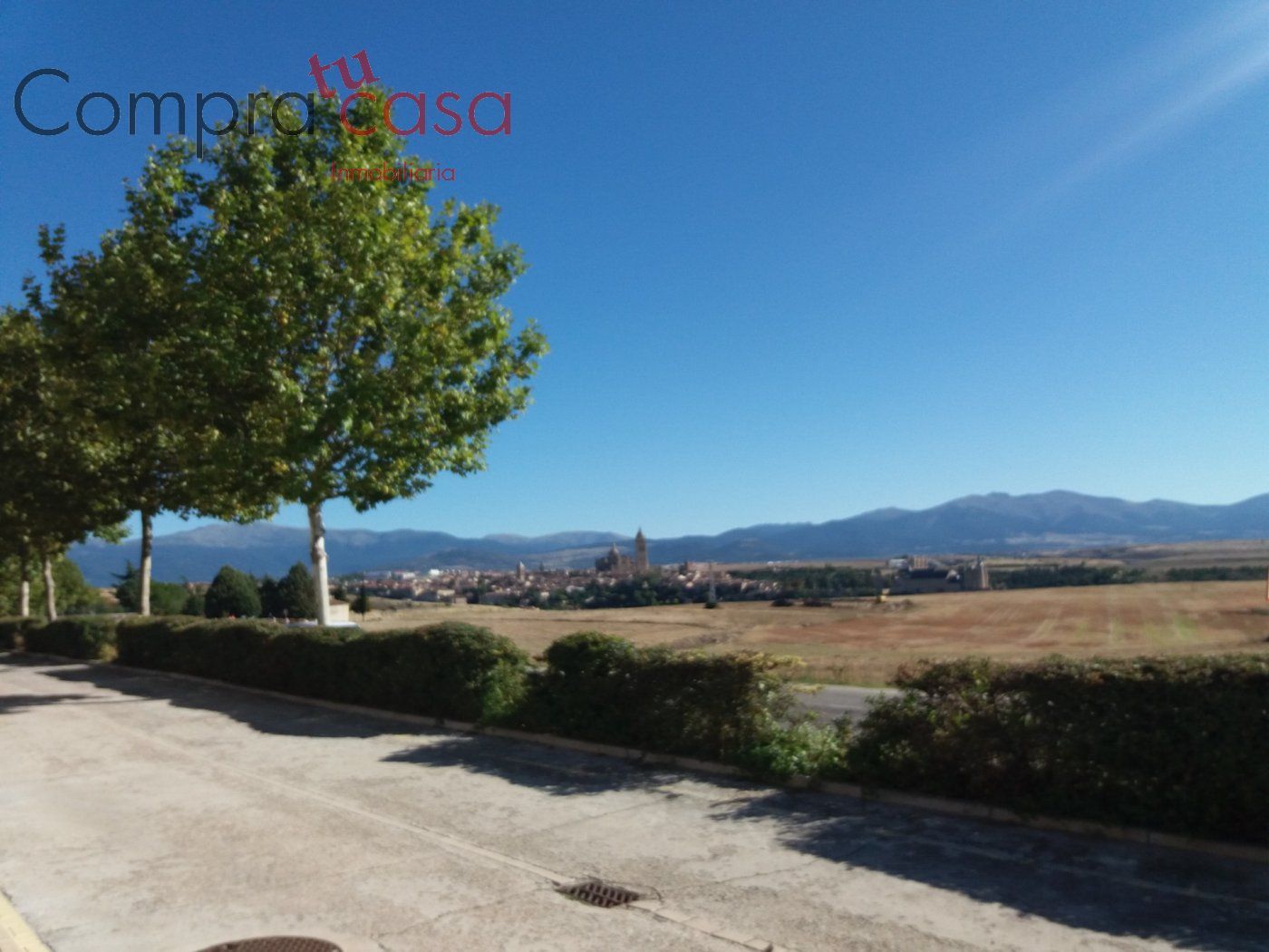 Vista exterior de Casa o xalet en venda en Segovia Capital amb Calefacció, Jardí privat i Traster