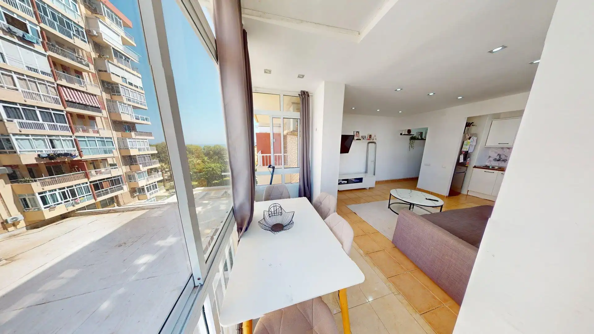 Balcony of Flat for sale in Benalmádena  with Air Conditioner, Swimming Pool and Furnished