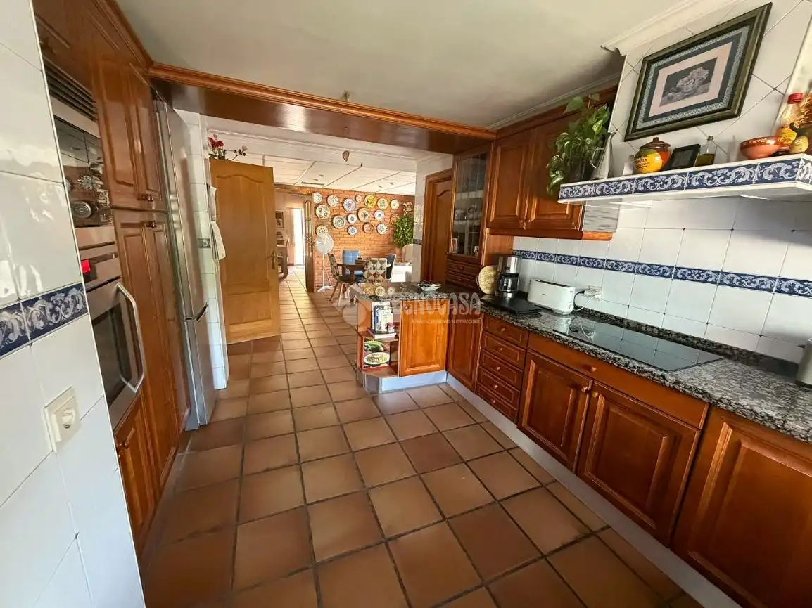 Cocina de Casa o chalet en venta en Badajoz con Aire acondicionado, Jardín privado y Piscina