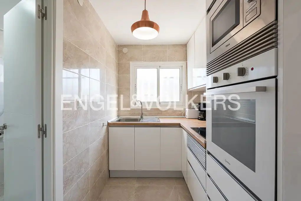 Kitchen of Houses for sale in Valencia  with Heating, Terrace and Furnished
