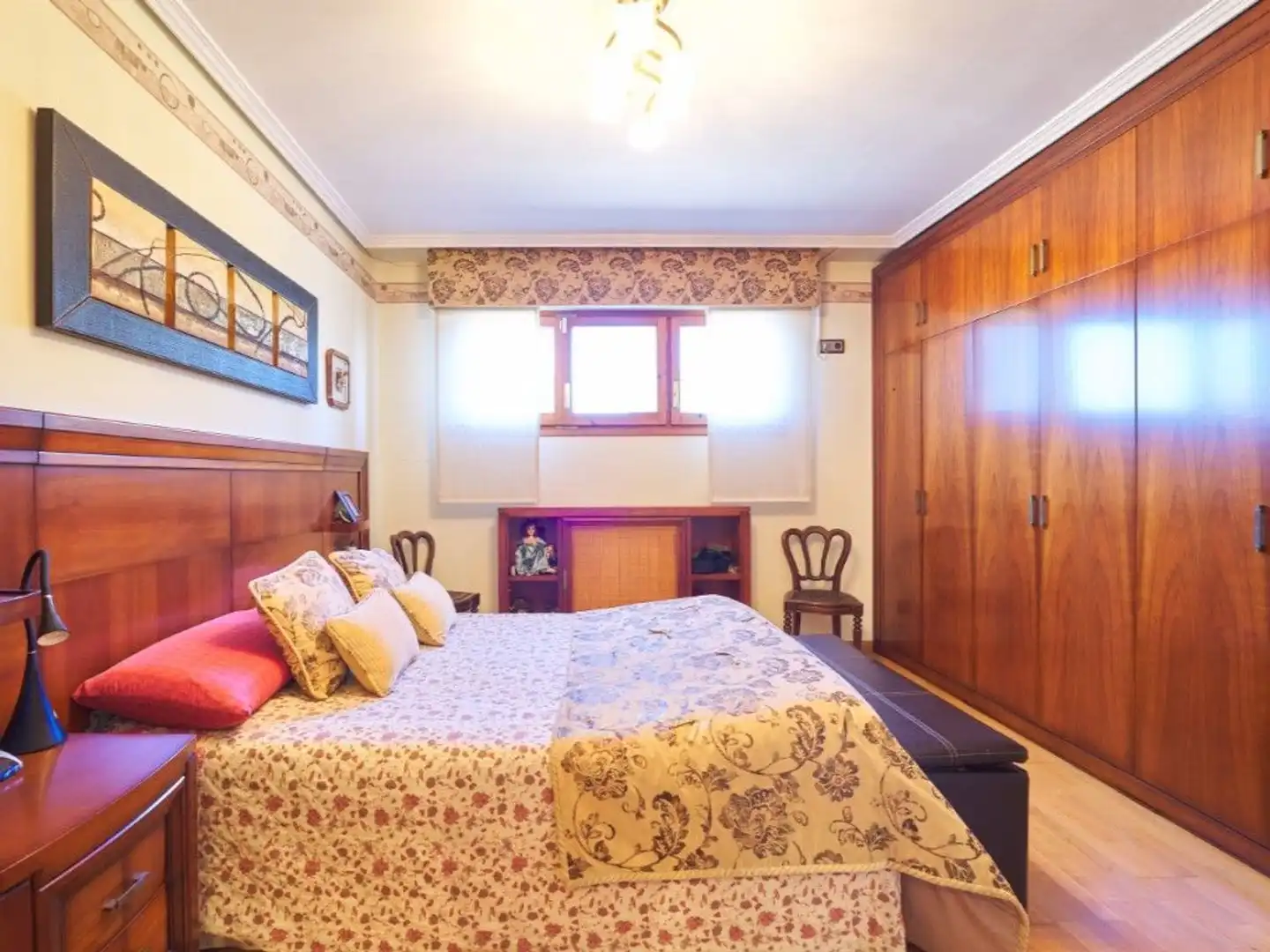 Dormitori de Casa o xalet en venda en Zaragoza amb Aire condicionat, Calefacció i Jardí privat