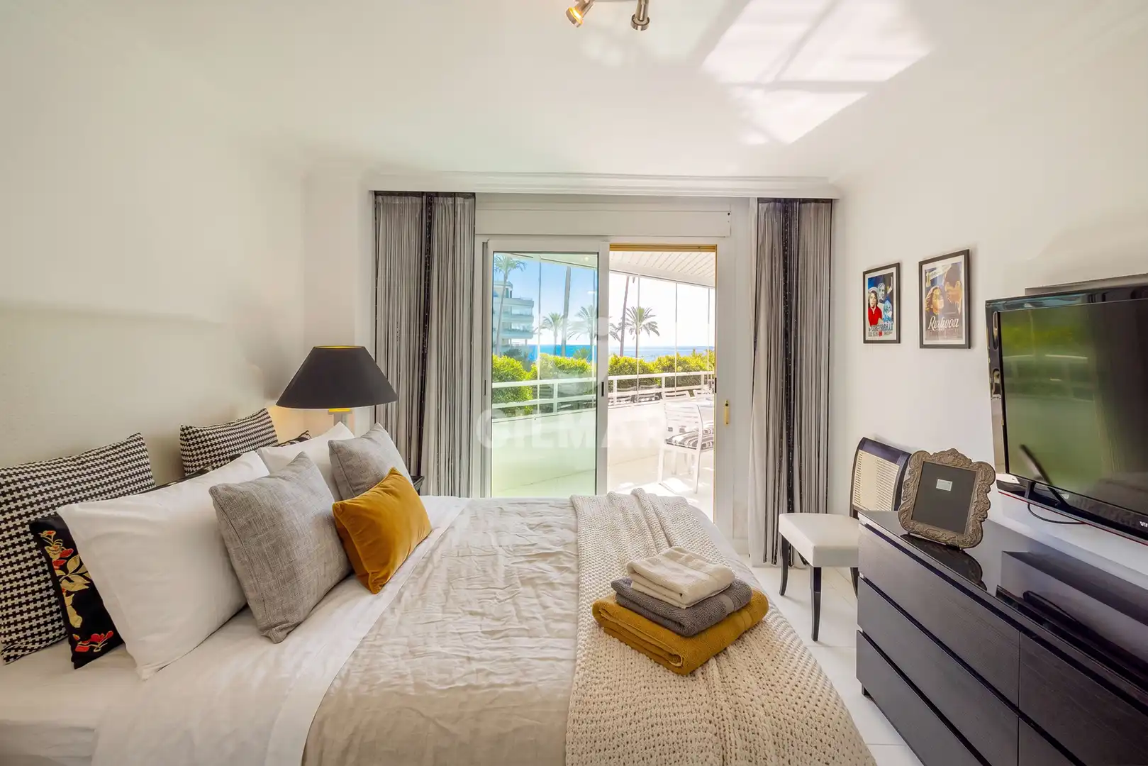 Dormitori de Apartament en venda en Marbella amb Calefacció, Jardí privat i Traster