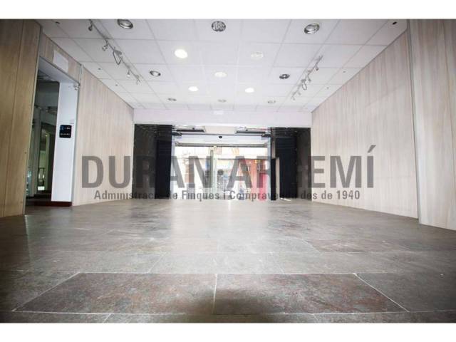 Local comercial en Alquiler en PARE LLAURADOR, 14 en Ca n'Aurell
