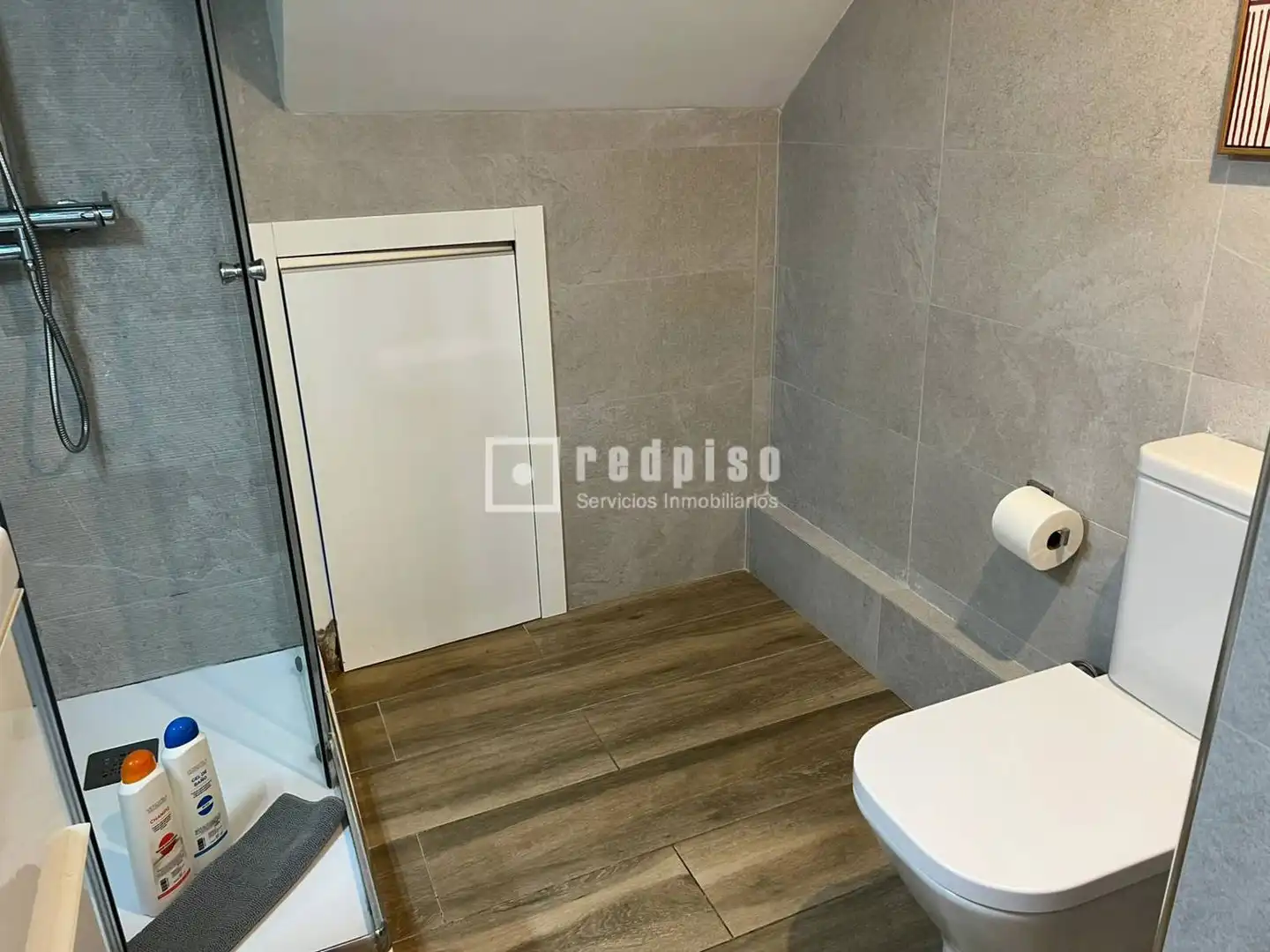 Bany de Estudi en venda en Madrid amb Moblat