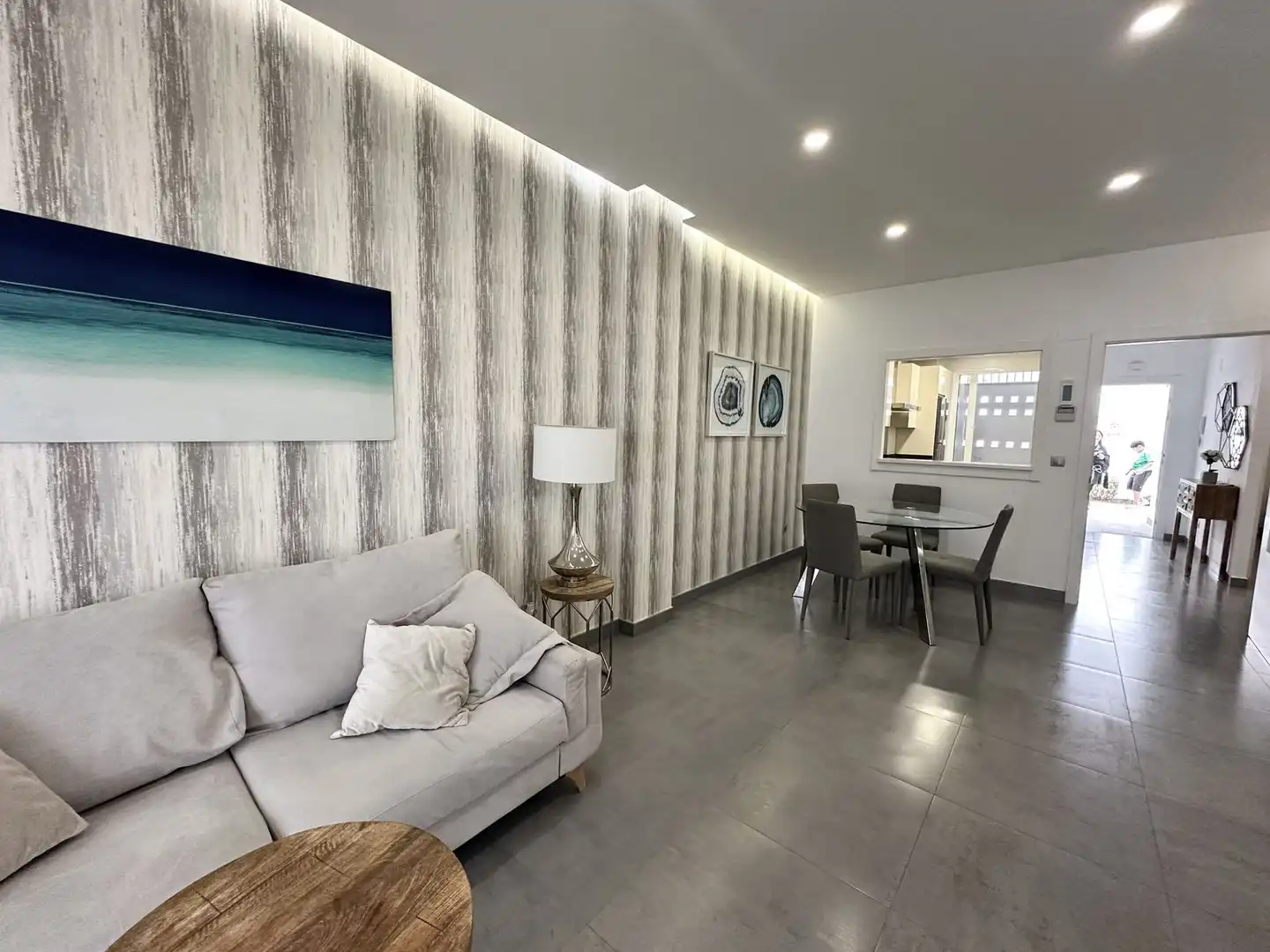 Living room of Ground floor for sale in Marbella  with Air Conditioner, Terrace and Internet