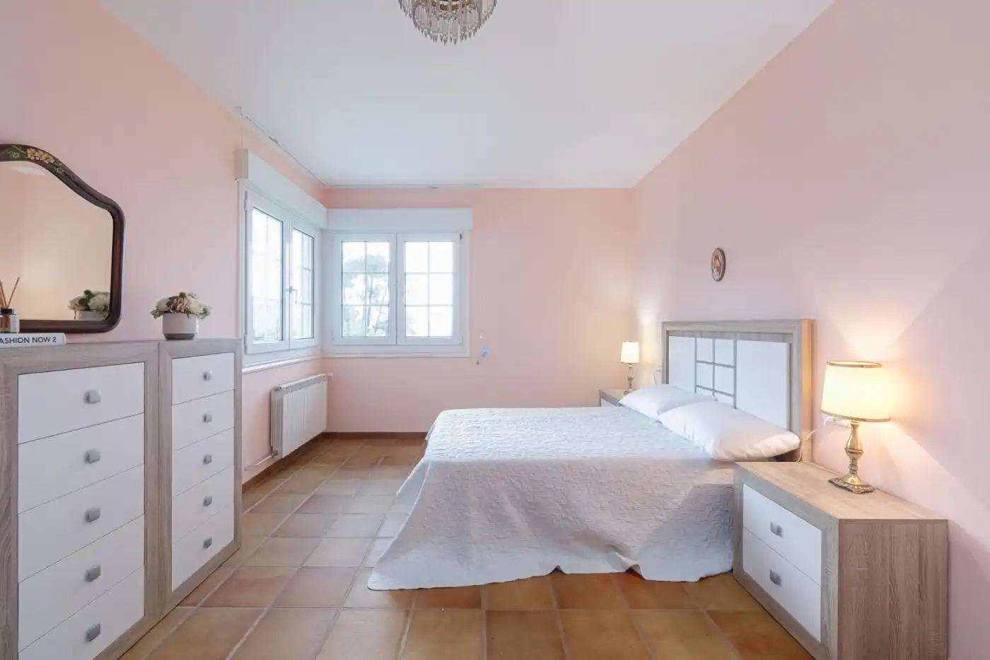 Habitación de Casa o chalet en venta en Bueu con Calefacción, Terraza y Amueblado