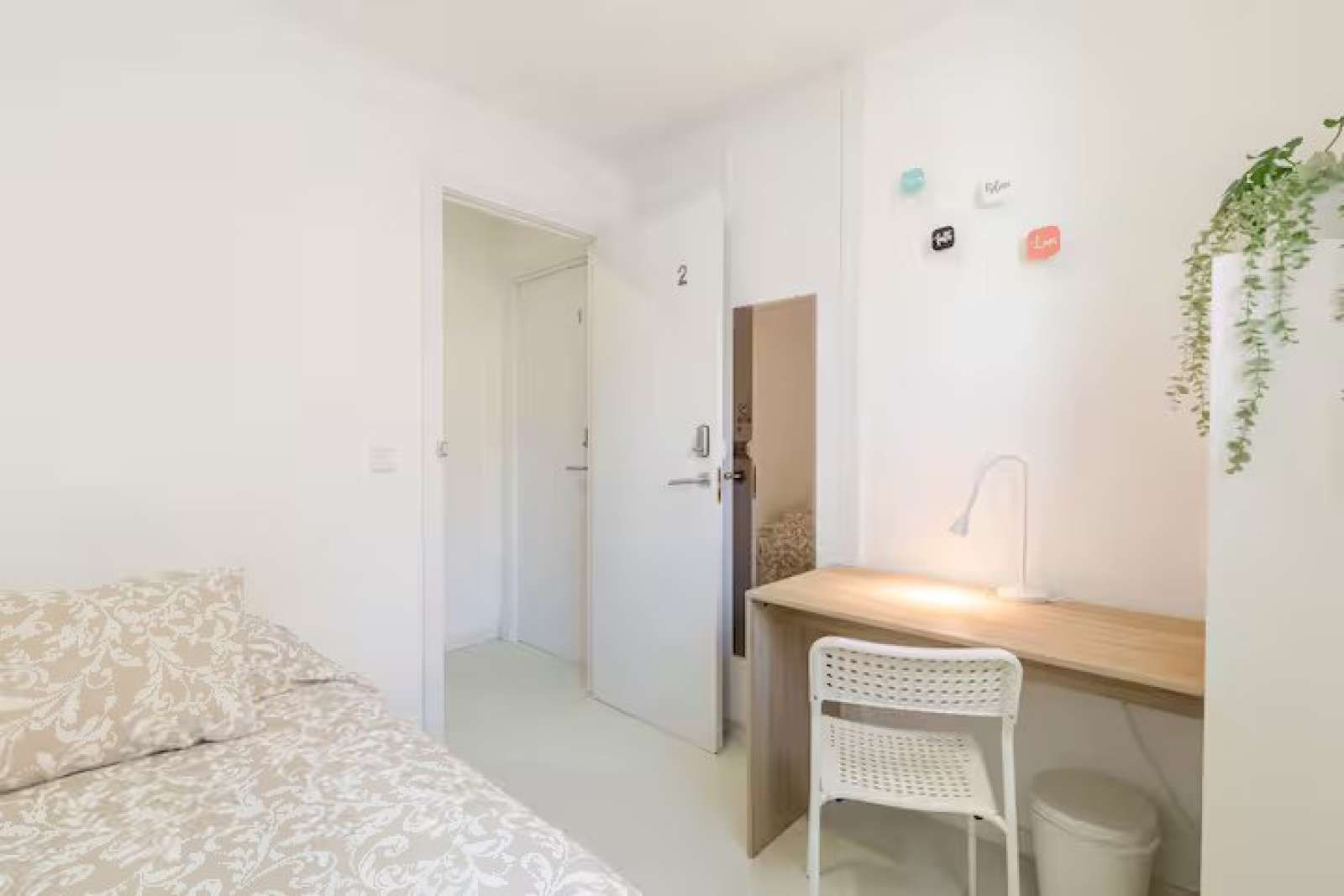 Bedroom of Flat to share in  Madrid Capital  with Terrace