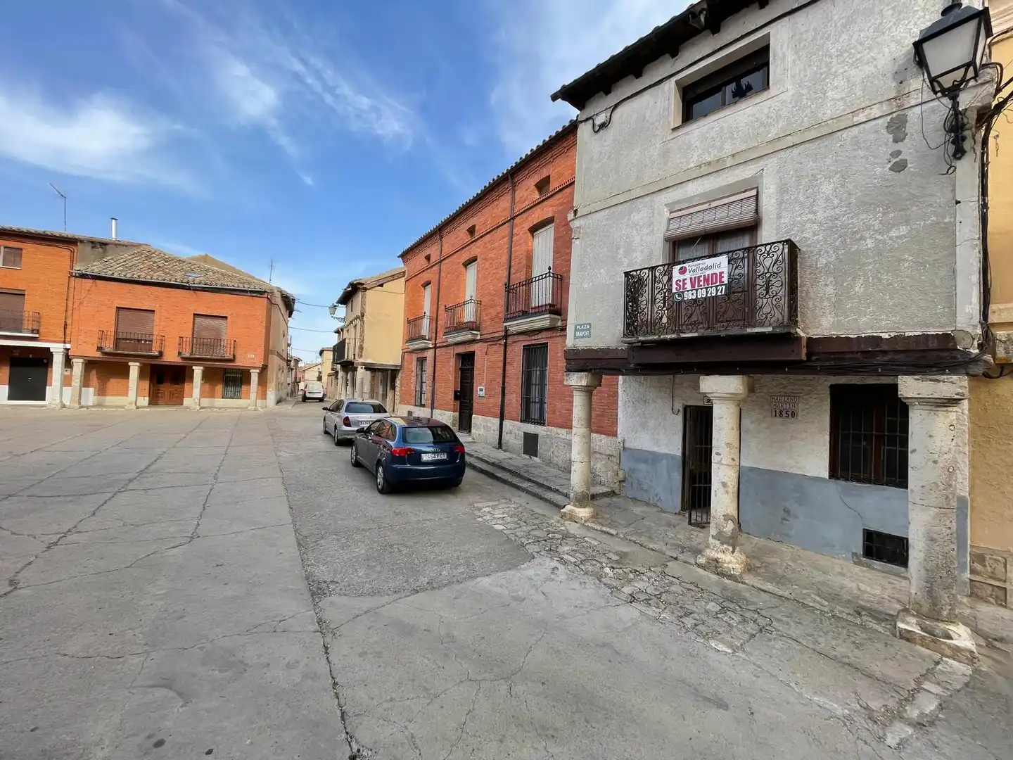 Exterior view of Houses for sale in Tiedra  with Storage room and Furnished