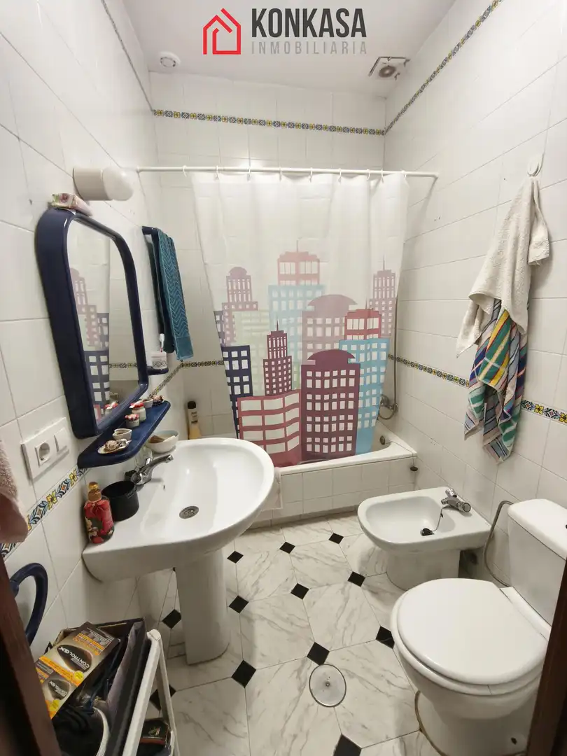 Baño de Casa adosada en venta en Arcos de la Frontera con Terraza y Trastero