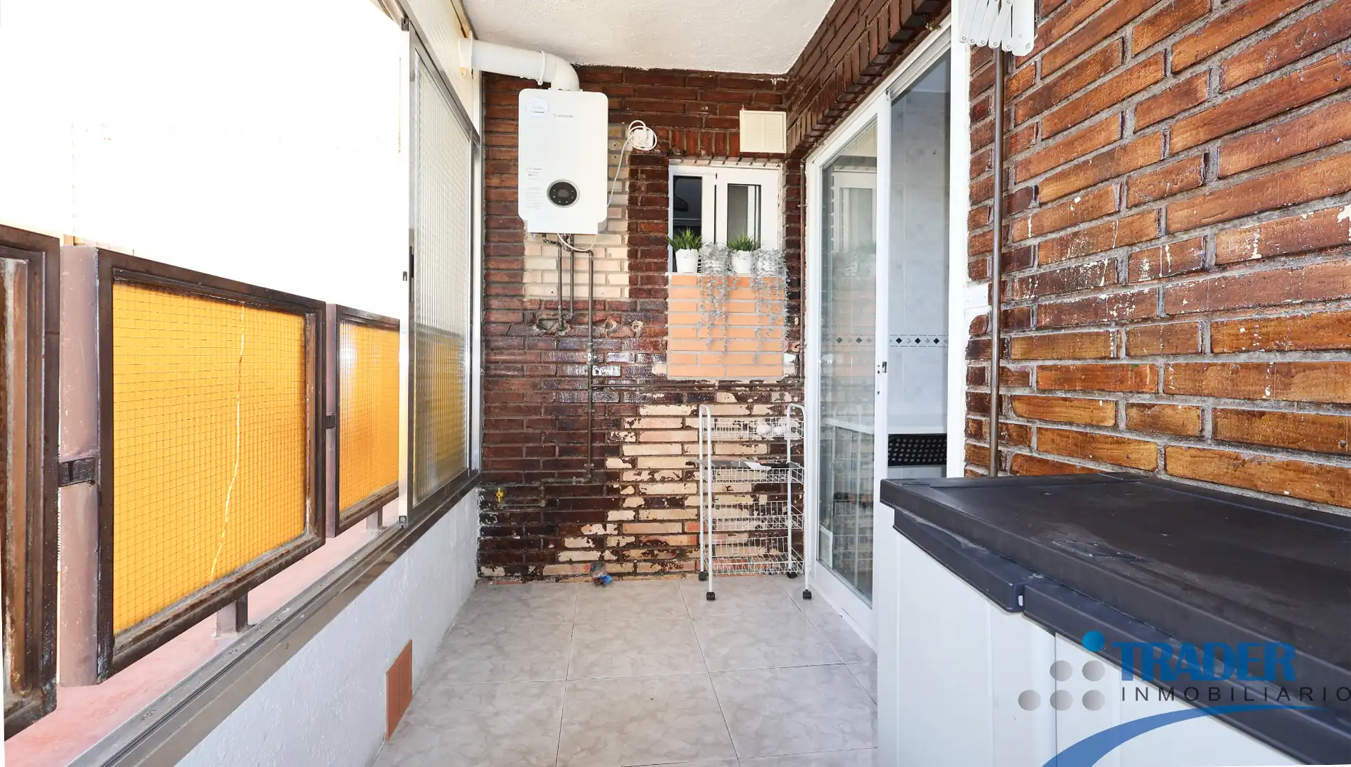 Terraza de Piso en venta en Fuenlabrada con Jardín privado, Terraza y Balcón