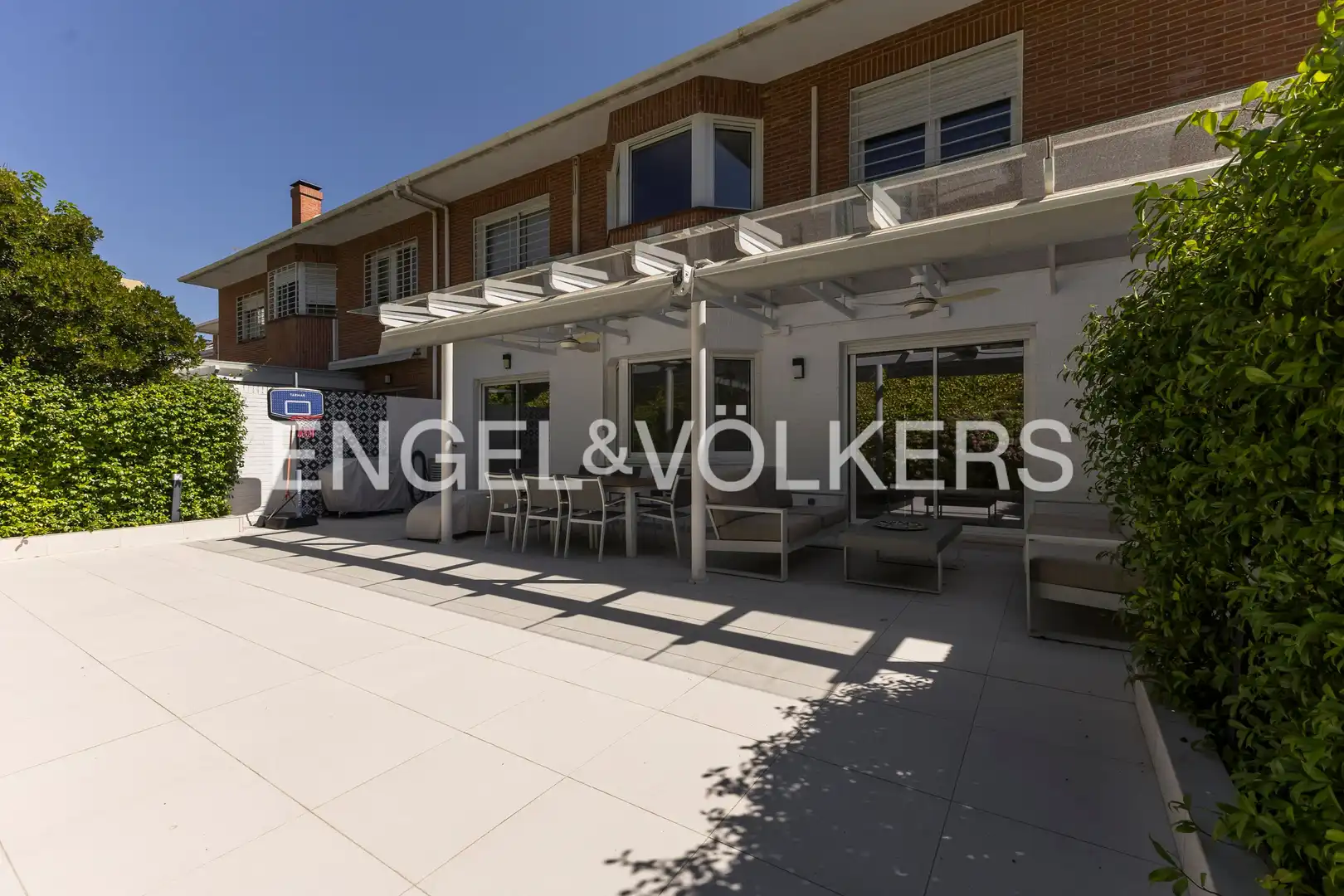 Terrassa de Casa adosada de lloguer en Madrid amb Calefacció, Jardí privat i Terrassa