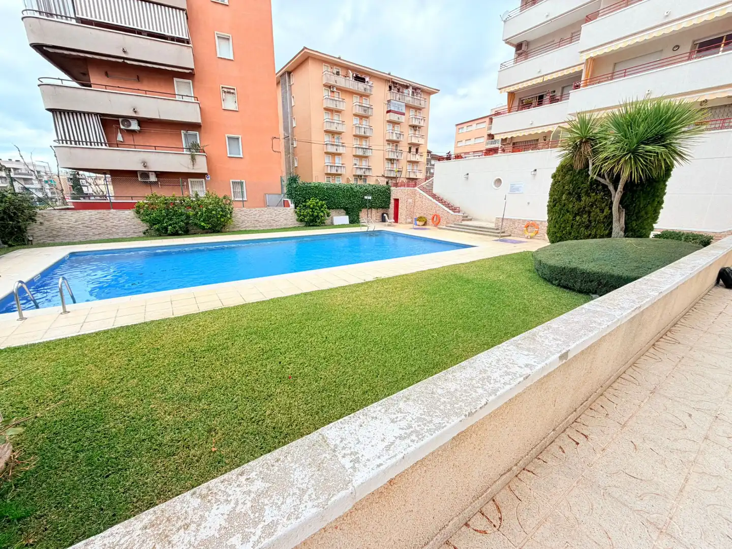 Piscina de Apartamento en venta en Cunit con Aire acondicionado, Jardín privado y Terraza