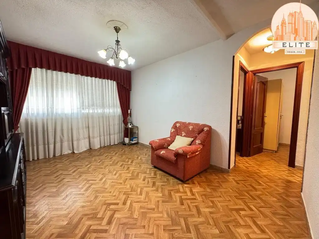 Wohnzimmer von Erdgeschoss zum Verkauf in Getafe