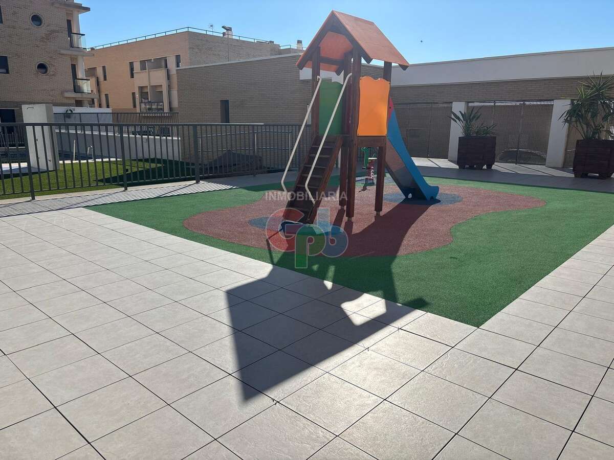 Terrassa de Pis en venda en Vícar amb Piscina comunitària