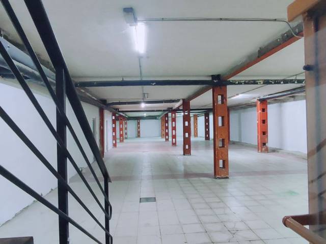 Local comercial en Venta en Plaza de Portugalete, 4 en Centro