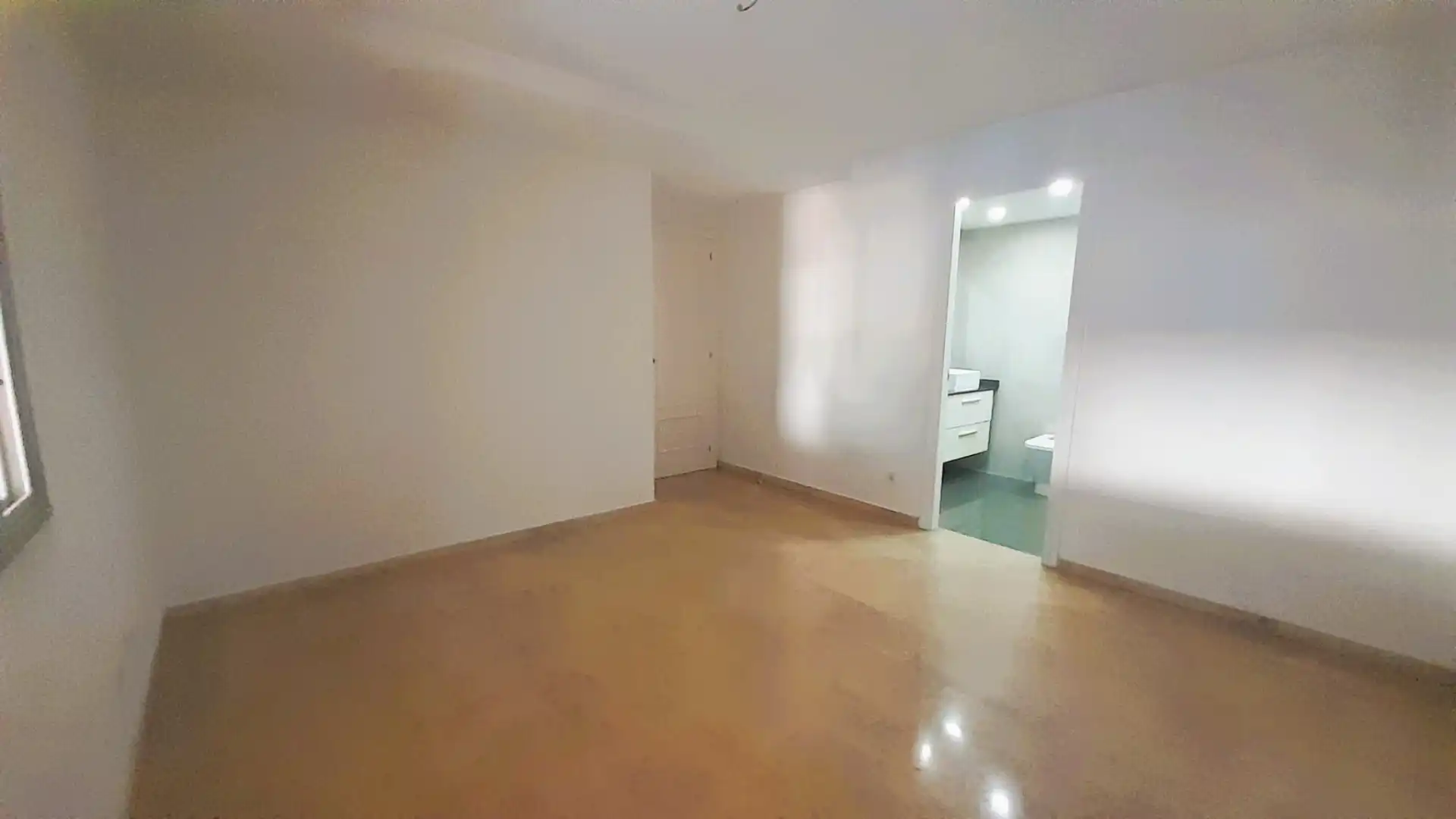 Dúplex en venta en Sant Boi de Llobregat con Calefacción
