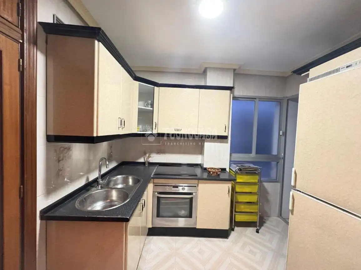 Appartamento con terrazza in vendita a Andújar, imagen 2