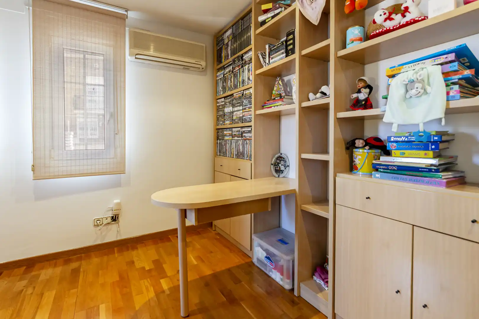 Habitación de Casa o chalet en venta en Martorell con Aire acondicionado, Calefacción y Jardín privado