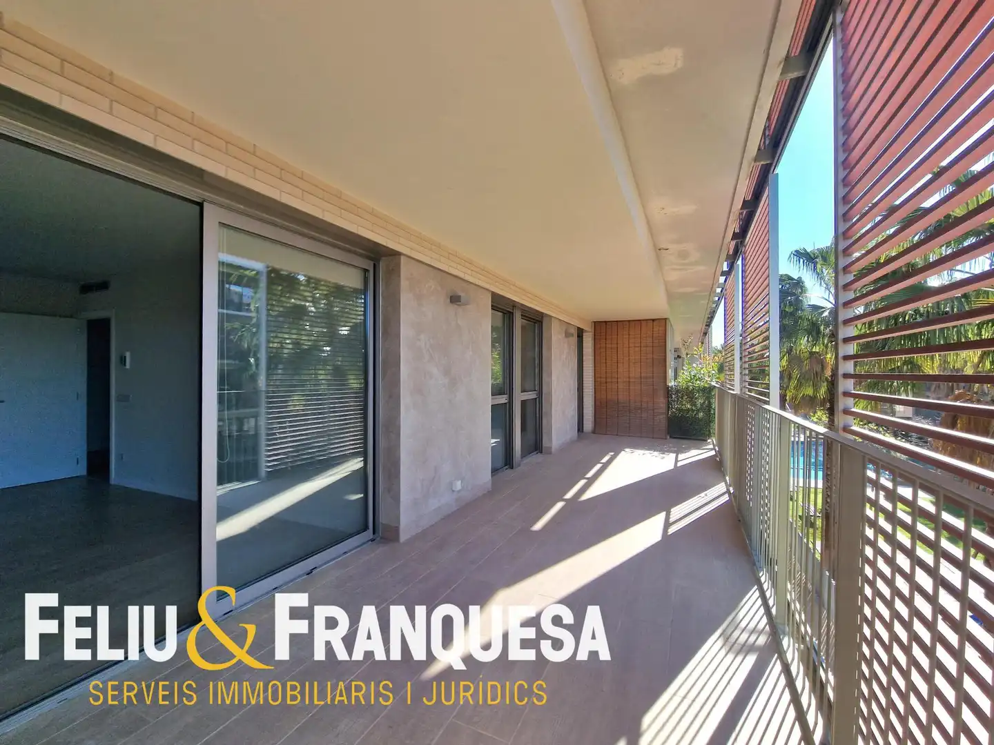 Piso en venta en Sant Cugat del Vallès con Calefacción, Jardín privado y Terraza