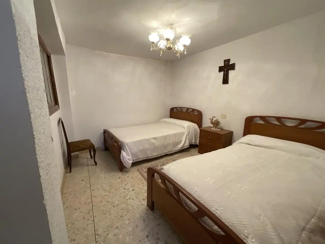 Habitación de Casa adosada en venta en Grañón con Jardín privado, Trastero y Amueblado