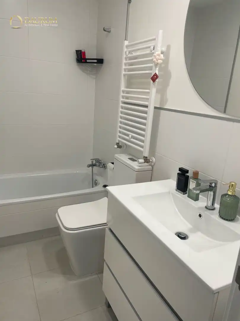 Baño de Piso en venta en Madrid con Aire acondicionado, Calefacción y Terraza