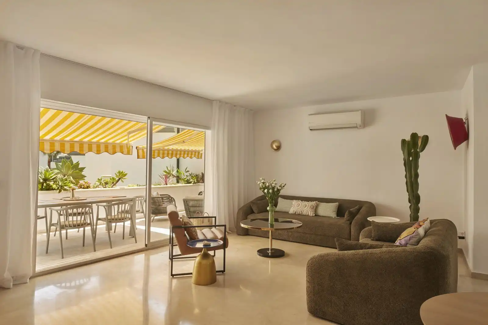 Flat with pool for sale in Urbanizacion Dominion Beach 8, imagen 2