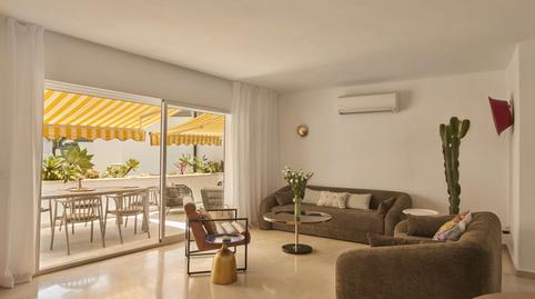 Foto 2 de Pis en venda a Urbanizacion Dominion Beach, 8, El Velerín, Estepona