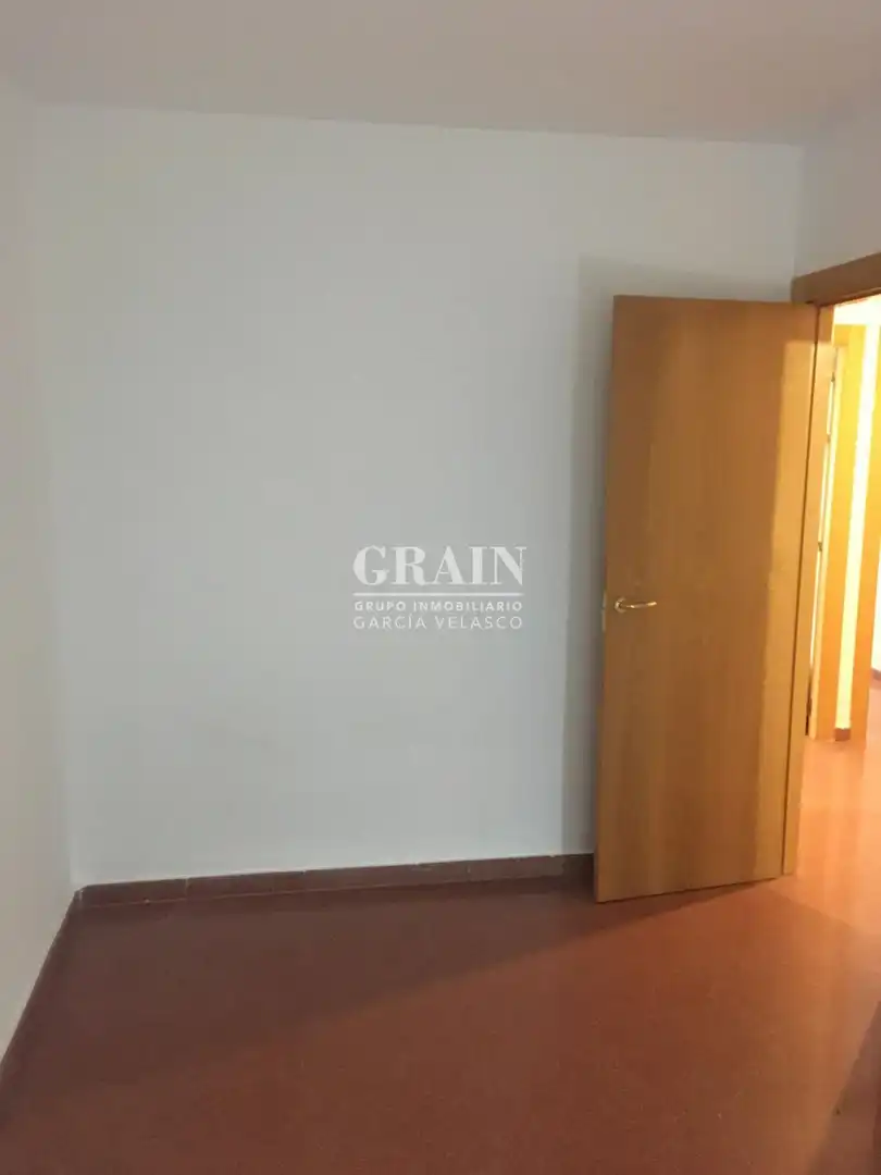 Jardín de Piso en venta en Albacete con Calefacción