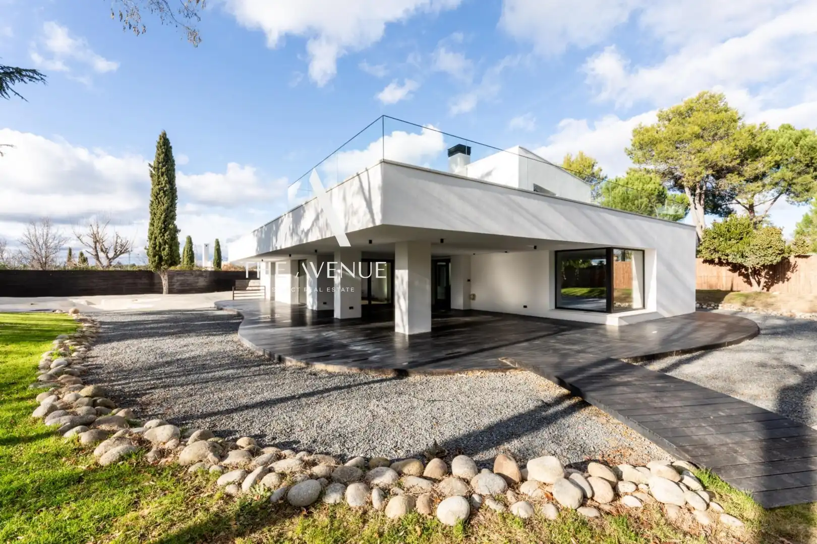 Vista exterior de Casa o chalet en venta en Boadilla del Monte con Calefacción, Jardín privado y Terraza