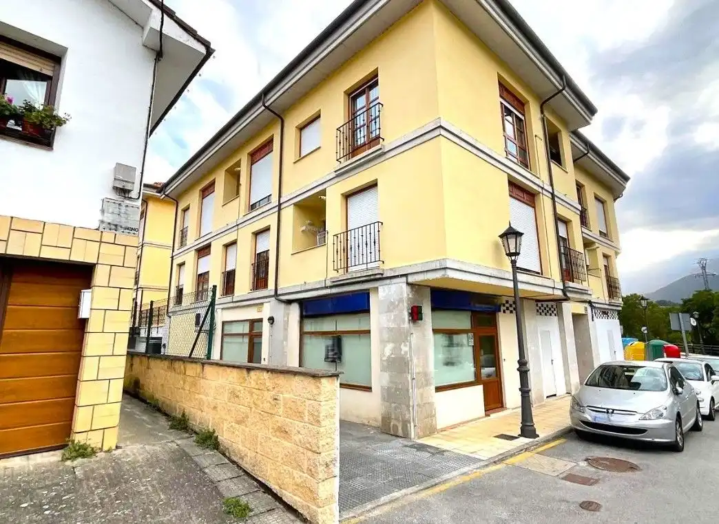 Vista exterior de Dúplex en venta en Potes con Trastero